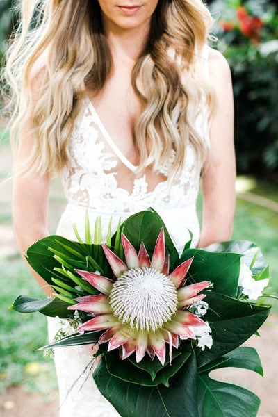 Boho Maui Wedding | Olowalu Plantation House